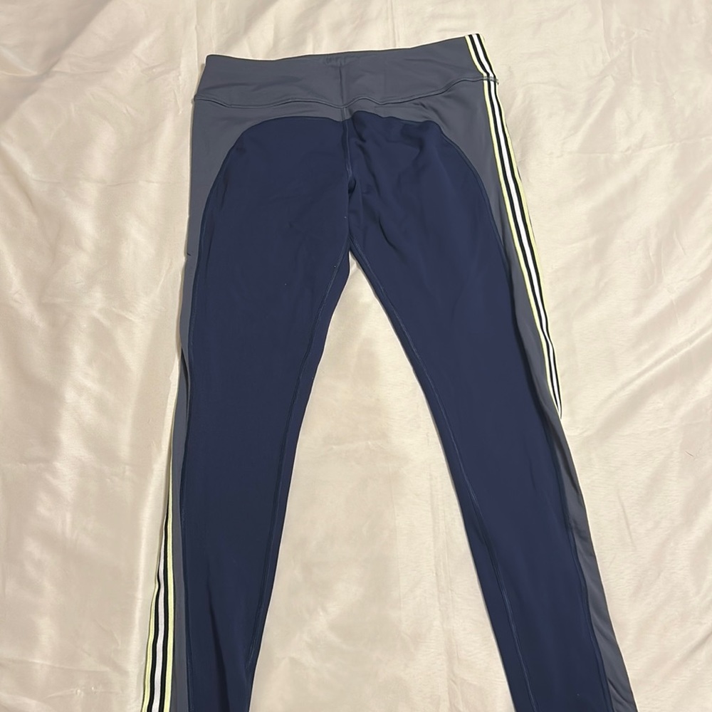 AVIA yoga pants.